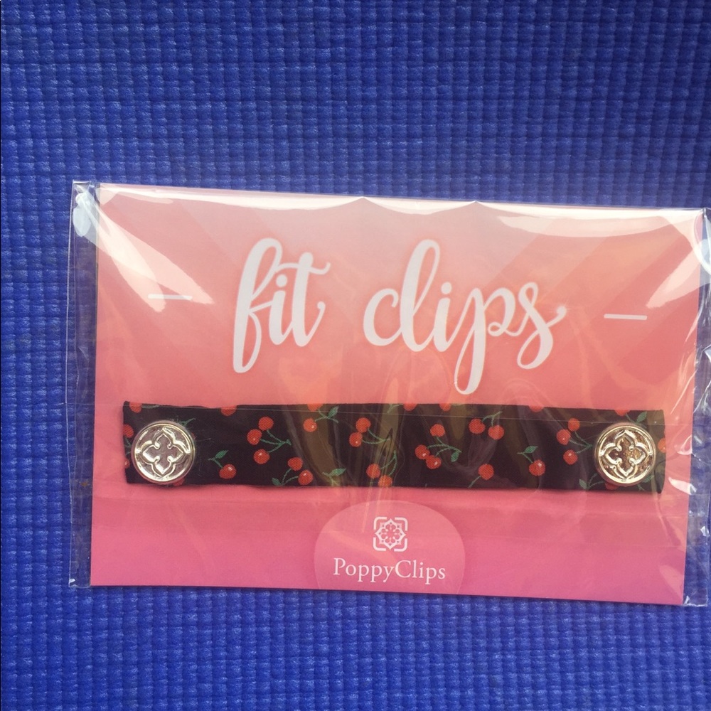 Poppy clips accessories black cherries lularoe